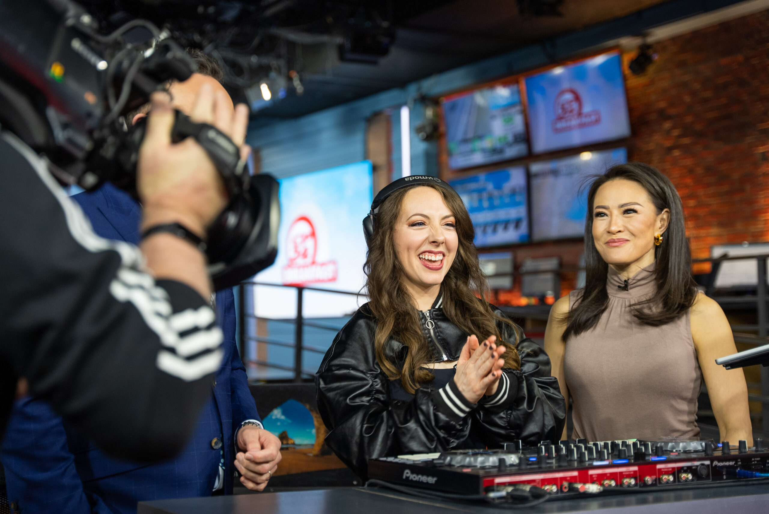 DJ Flavia Toronto International Female Latina DJ World Series Baseball Basketball Championship